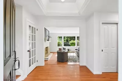 360 Long Hill Dr, Millburn, NJ 07078 - Photo 4