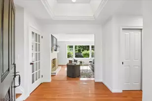 360 Long Hill Dr, Millburn, NJ 07078 - Photo 4