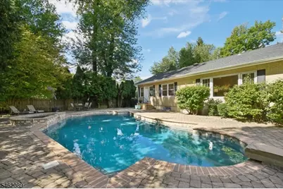 360 Long Hill Dr, Millburn, NJ 07078 - Photo 44