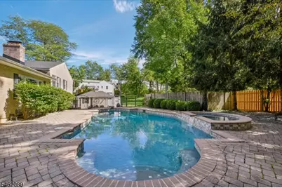 360 Long Hill Dr, Millburn, NJ 07078 - Photo 46