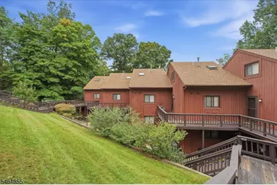 4 Davos Dr #11, Vernon, NJ 07462 - Photo 26
