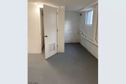 48 Entwistle Ave #2, Nutley, NJ 07110 - Photo 10