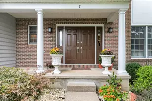 7 Gordon Pl, Bernards Township, NJ 07920 - Photo 4