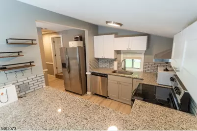 6 Oak Ln, Hardyston Township, NJ 07460 - Photo 8