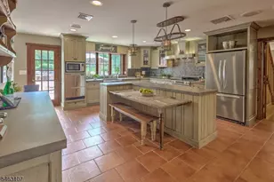 312 Old Farm Rd, Lebanon Township, NJ 08826 - Photo 12
