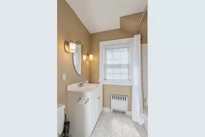 123 New St, Cranford Township, NJ 07016 - Photo 22