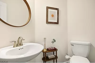 908 Parkview Ln, Rockaway Township, NJ 07866 - Photo 20