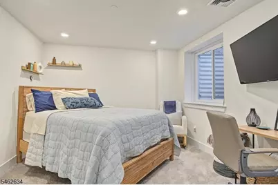 908 Parkview Ln, Rockaway Township, NJ 07866 - Photo 6