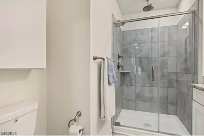 908 Parkview Ln, Rockaway Township, NJ 07866 - Photo 18