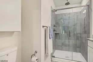 908 Parkview Ln, Rockaway Township, NJ 07866 - Photo 18