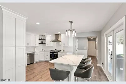 24 Crater Lake Rd, Howell Township, NJ 07731 - Photo 8