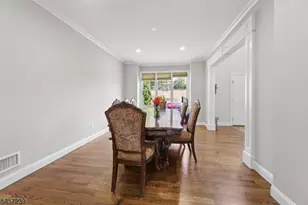 16 Stuyvesant Ct, Clifton, NJ 07013 - Photo 16