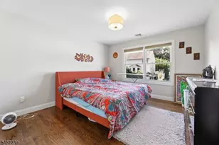 16 Stuyvesant Ct, Clifton, NJ 07013 - Photo 28