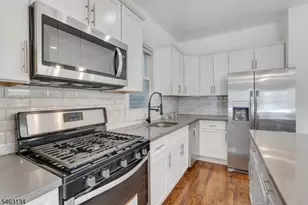 142 Steuben, East Orange, NJ 07018 - Photo 2