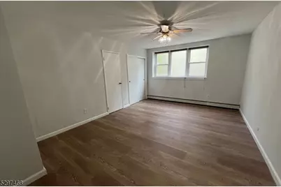 35 So Willow St #A2, Montclair, NJ 07042 - Photo 12