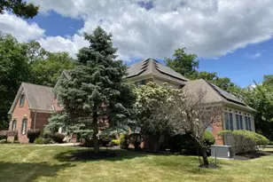 10 Aspen Ct, Montgomery Township, NJ 08502 - Photo 2