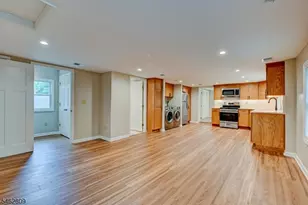 122 Bartine St, Somerville, NJ 08876 - Photo 22