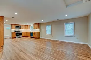 122 Bartine St, Somerville, NJ 08876 - Photo 16