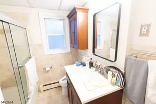 74 Raritan Rd, Linden, NJ 07036 - Photo 14