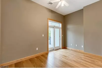 421 Washington, Hoboken, NJ 07030 - Photo 4