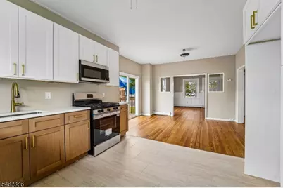 119 Colfax Ave, Pompton Lakes, NJ 07442 - Photo 10