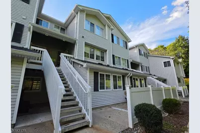 45 Cheswich Court, Bedminster Township, NJ 07921 - Photo 4