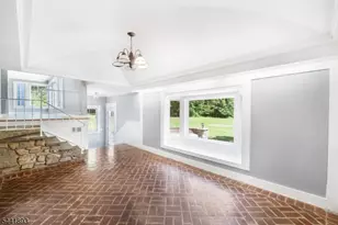 401 Bloomsbury Rd, Franklin Township, NJ 08804 - Photo 10