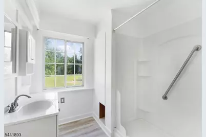 401 Bloomsbury Rd., Franklin Township, NJ 08804 - Photo 16