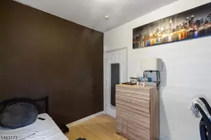 128 Redwood Ave, Paterson, NJ 07522 - Photo 10