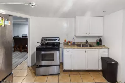 128 Redwood Ave, Paterson, NJ 07522 - Photo 26