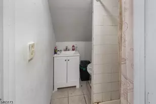 128 Redwood Ave, Paterson, NJ 07522 - Photo 14