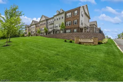 12 Braeburn Ct, Livingston, NJ 07039 - Photo 1