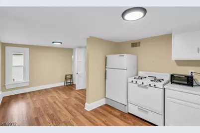 133 E 7th St, Plainfield, NJ 07060 - Photo 14