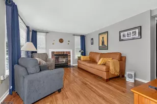 34 Cambridge, Oxford Township, NJ 07863 - Photo 4