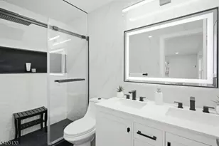 257 S 7th St, Newark, NJ 07103 - Photo 20