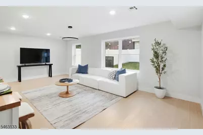 257 S 7th St, Newark, NJ 07103 - Photo 8