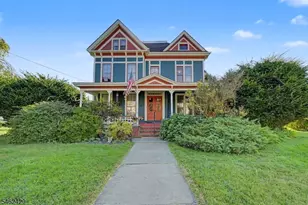 401 W Moore St, Hackettstown, NJ 07840 - Photo 1