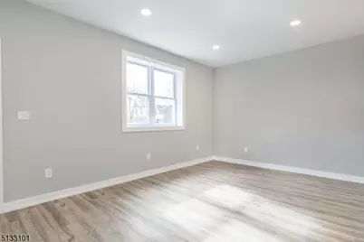 31 Berkshire Valley Rd, Roxbury Township, NJ 07847 - Photo 8