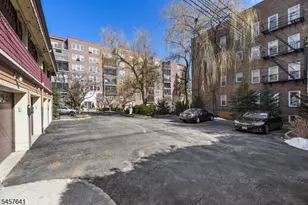 55 S Fullerton Ave, Montclair, NJ 07042 - Photo 40