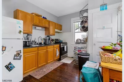298 Carmita Ave, Rutherford, NJ 07070 - Photo 10