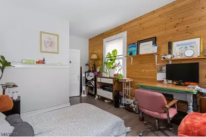 298 Carmita Ave, Rutherford, NJ 07070 - Photo 16