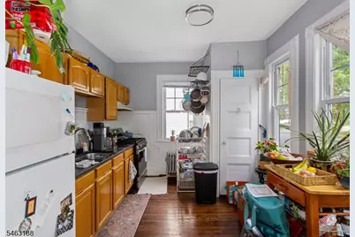 298 Carmita Ave, Rutherford, NJ 07070 - Photo 8