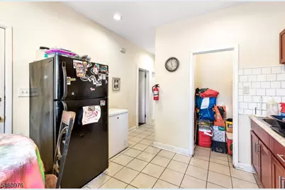 270 Goldsmith Ave, Newark, NJ 07112 - Photo 20