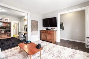 270 Goldsmith Ave, Newark, NJ 07112 - Photo 4