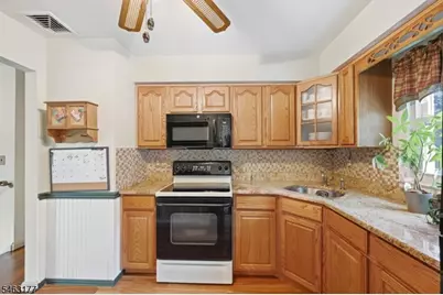 5 Canal St, Roxbury Township, NJ 07852 - Photo 10