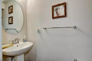 4 Woodland Wy, Mount Arlington, NJ 07856 - Photo 36