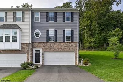 4 Woodland Way, Mount Arlington, NJ 07856 - Photo 1