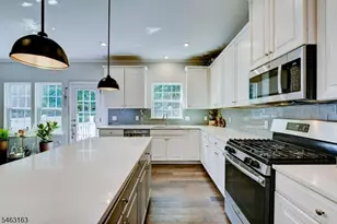 4 Woodland Wy, Mount Arlington, NJ 07856 - Photo 18