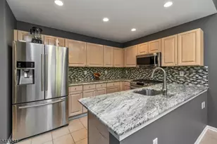 130 Butternut Dr, Wayne, NJ 07470 - Photo 10