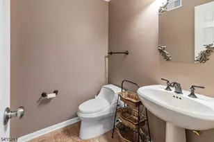 130 Butternut Dr, Wayne, NJ 07470 - Photo 6